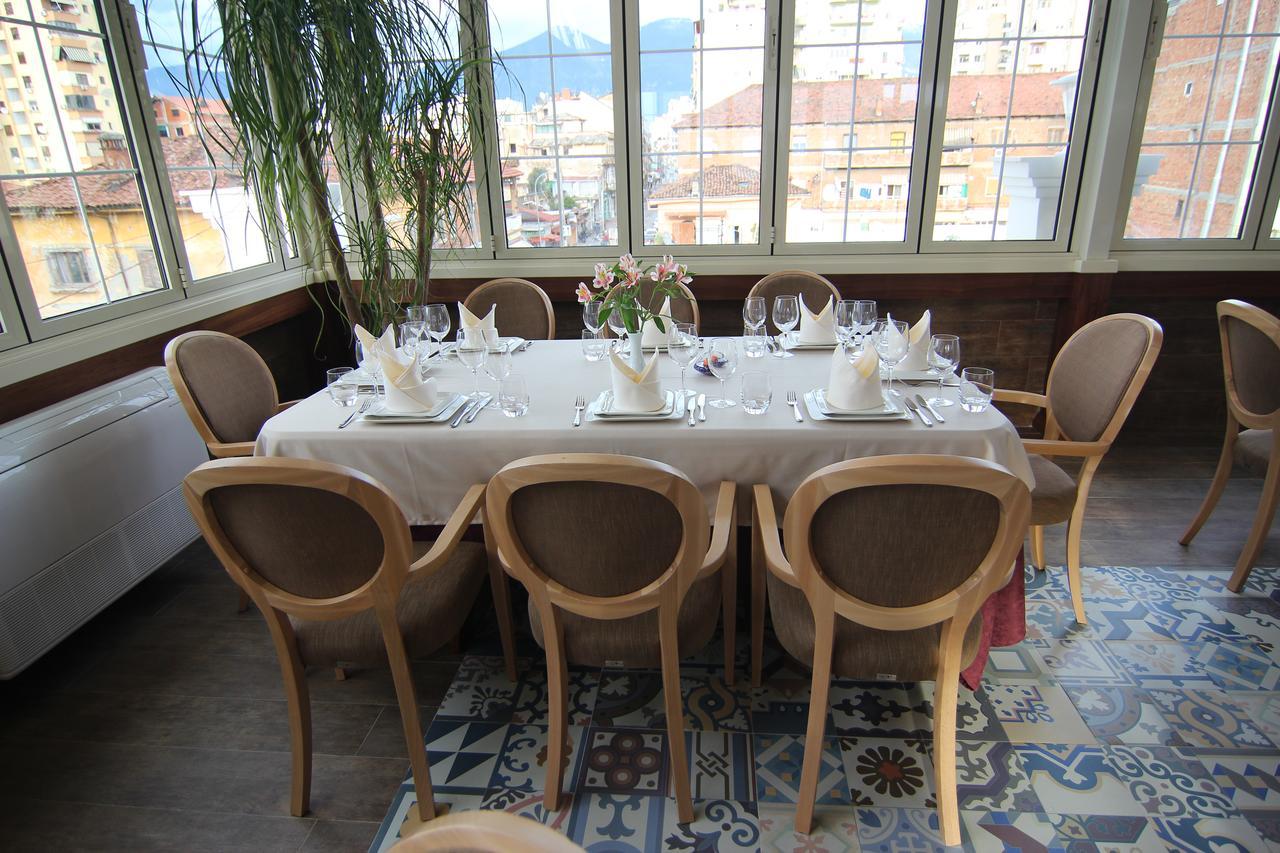 Hotel Boutique Restaurant Gloria Тирана Екстериор снимка